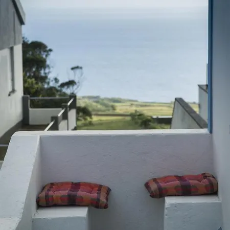 Casa Da Trigueirinha * أنغرا دو إِراويزو